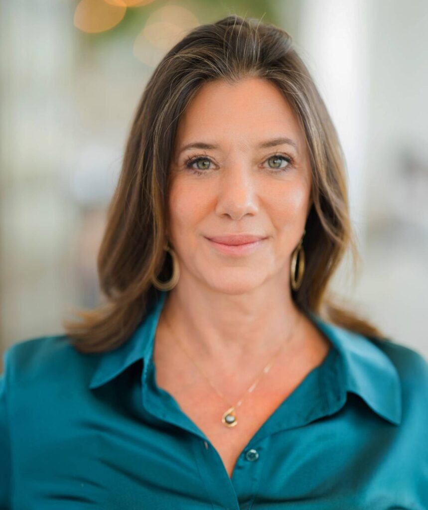 Portrait of Alicia Marie, Founder of People Biz